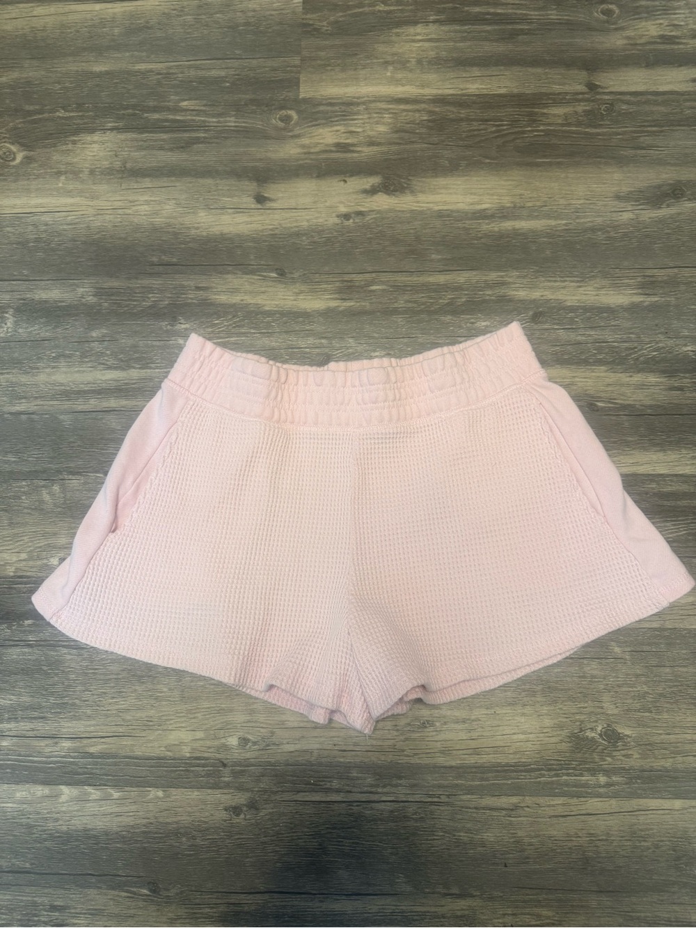 Women's Light Pink Waffle-Knit Athletic Shorts with Elastic Waist and pockets